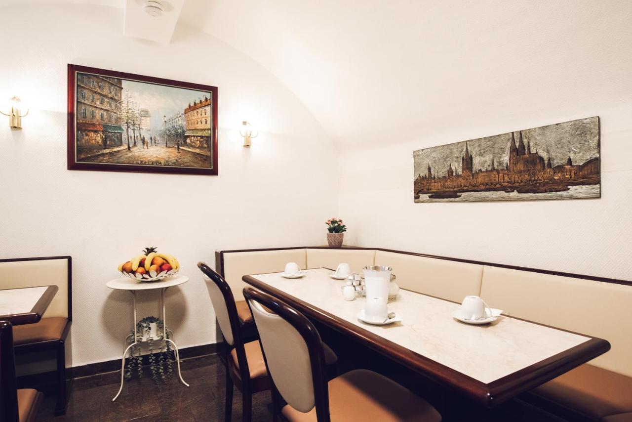Hotel Domblick Garni Köln Dış mekan fotoğraf